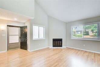 1301 Parkaire Crossing in Marietta, GA - Building Photo - Building Photo