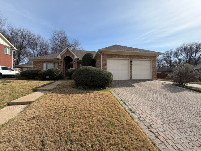 8320 Mountainview Dr in Dallas, TX - Building Photo - Building Photo