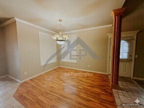 14001 Arapaho Rd in Edmond, OK - Building Photo - Building Photo