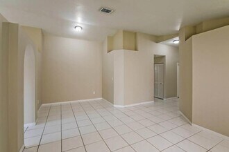 1365 SW 106th Ave in Pembroke Pines, FL - Building Photo - Building Photo