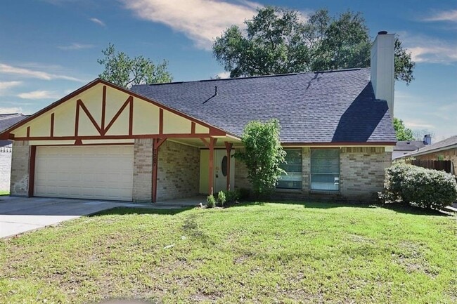 property at 7207 San Pablo Dr