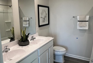 1120 Aubrey Mdws Pl in Franklin, KY - Building Photo - Building Photo