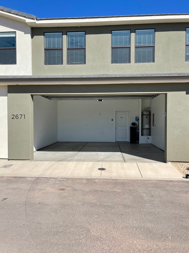 property at 2671 E Wake Forest Ln