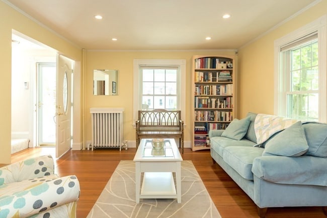 42 River Rdg in Wellesley, MA - Foto de edificio - Building Photo