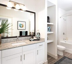 260 Davis St in McKinney, TX - Foto de edificio - Building Photo