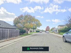 6916 Shady Woods Way in Rio Linda, CA - Building Photo - Building Photo