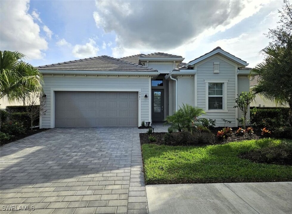 5981 Berwick Ln in Ave Maria, FL - Building Photo