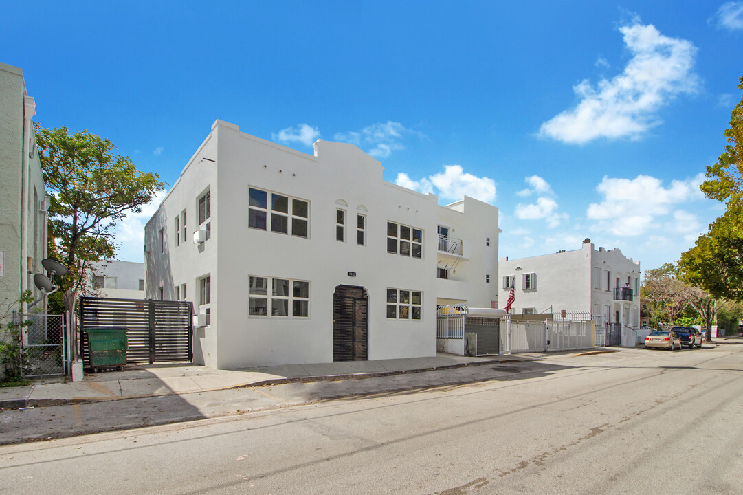 1012 SW 4th St in Miami, FL - Building Photo