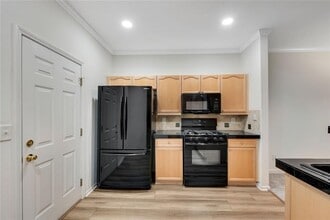 4188 Rogers Creek Ct in Duluth, GA - Building Photo - Building Photo