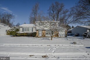 2651 Abington Rd in Wilmington, DE - Building Photo