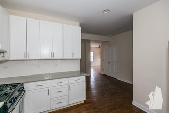 1819 W Leland Ave in Chicago, IL - Building Photo - Building Photo