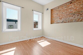 110 N Bradford St in Baltimore, MD - Building Photo - Building Photo