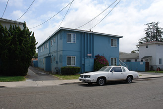 173 Glover Ave in Chula Vista, CA - Building Photo - Building Photo