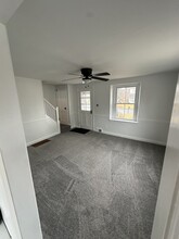 439 Hoover Rd, Unit Full House in Ambler, PA - Building Photo - Building Photo