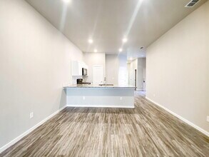 2108 N Avenue J in Lubbock, TX - Building Photo - Building Photo