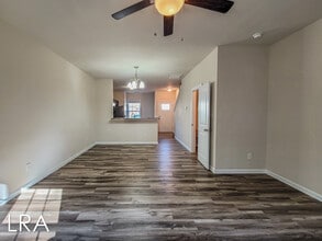 127 Beacon Woods Drive in Holly Ridge, NC - Foto de edificio - Building Photo