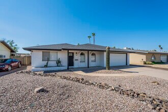 321 E Fremont Dr in Tempe, AZ - Building Photo - Building Photo