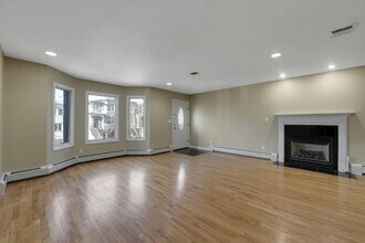 530A 1st St in Palisades Park, NJ - Building Photo - Building Photo