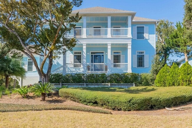 property at 313 S Forest Dune Dr