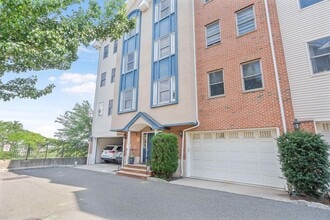 620 38th St in Union City, NJ - Building Photo - Building Photo