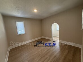 2132 Blaine Ave in Terre Haute, IN - Building Photo - Building Photo