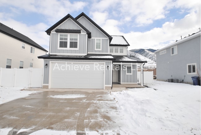 property at 556 N 275 E