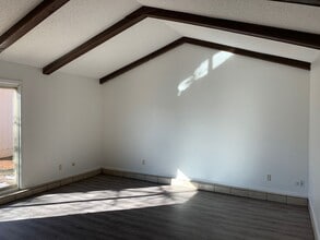 524 Merrill Dr in Clovis, NM - Building Photo - Building Photo