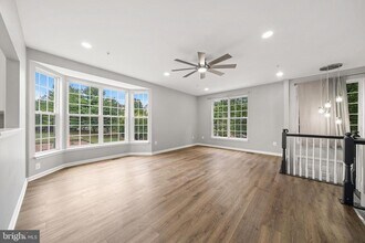 154 Fieldstone Ct in Frederick, MD - Building Photo - Building Photo