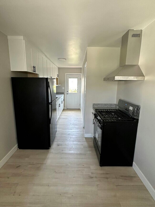 15119 Lark St in San Leandro, CA - Building Photo - Building Photo