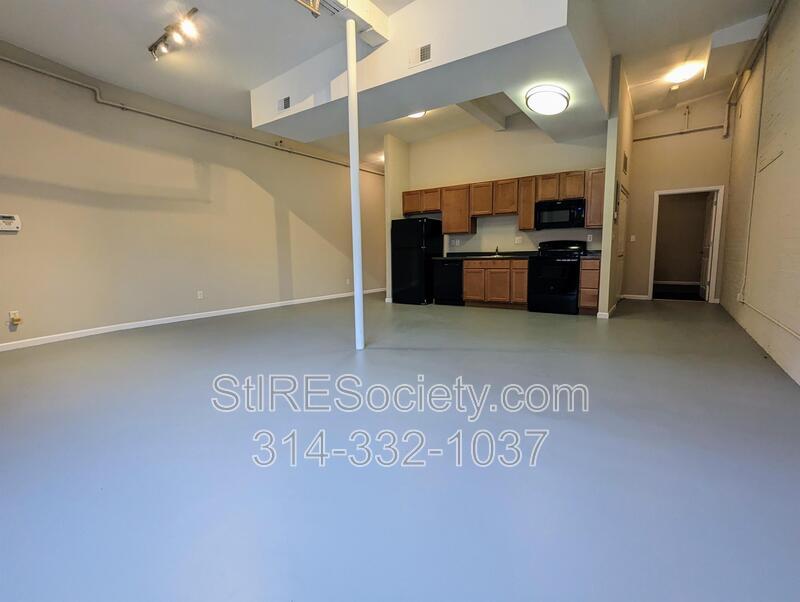 7024 Pennsylvania Ave in St. Louis, MO - Building Photo