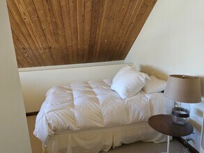 477 Ala Wai Blvd, Unit 80 in South Lake Tahoe, CA - Foto de edificio - Building Photo