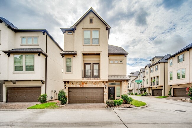 property at 2710 Shadybrook Meadow Dr