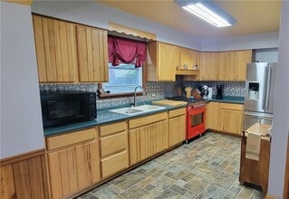 148 Landon Ave in Newark, NY - Building Photo - Building Photo