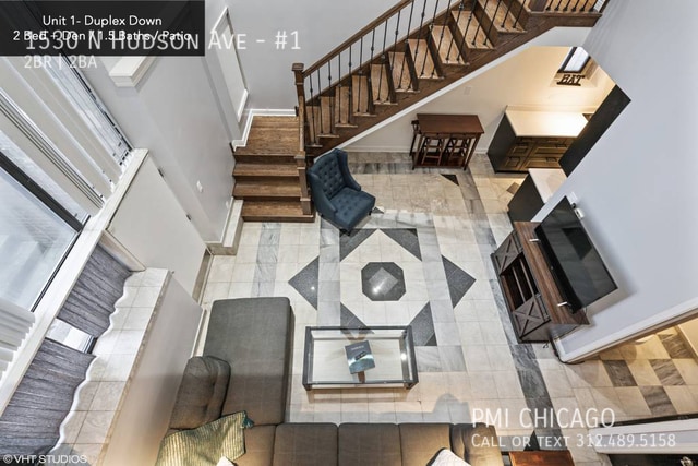 property at 1530 N Hudson Ave