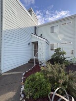 228 Courtyards E in Windsor, CA - Building Photo