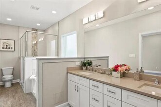 3200 Matisse Ln in McKinney, TX - Foto de edificio - Building Photo