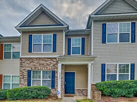 2291 Bigwood Trail in Atlanta, GA - Building Photo