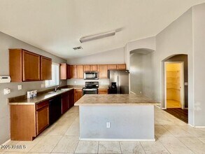 23617 W Pecan Rd in Buckeye, AZ - Building Photo - Building Photo