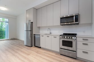 Parker in Surrey, BC - Building Photo - Building Photo