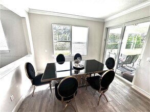 4022 Large Leaf Ln in Hollywood, FL - Building Photo - Building Photo