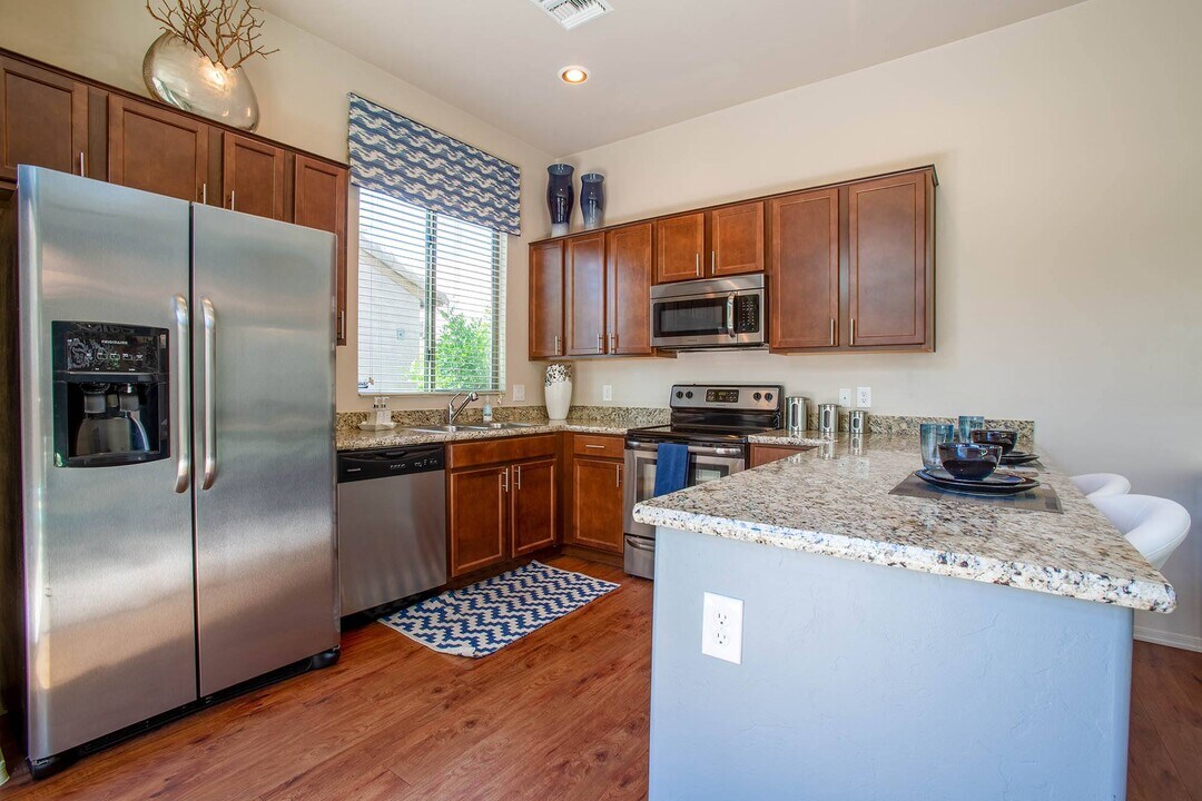 Avilla Tanque Verde in Tucson, AZ - Building Photo