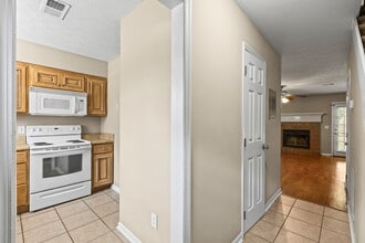 101 S Ross St in Auburn, AL - Building Photo - Building Photo