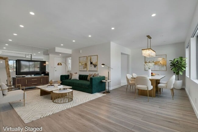 Elm Luxury Investments LLC in Beverly Hills, CA - Foto de edificio - Building Photo