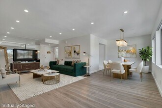 Elm Luxury Investments LLC in Beverly Hills, CA - Foto de edificio - Building Photo