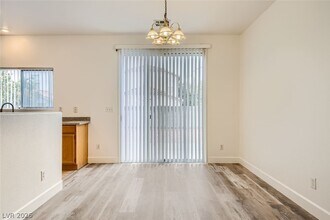 3954 Vista Gold Ct in Las Vegas, NV - Building Photo - Building Photo