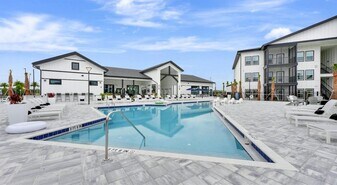 2500 Conserve Cir, Unit Magnolia in Apopka, FL - Building Photo