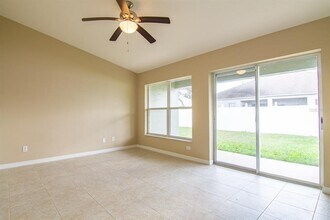 402 Bridgewater Ct in Kissimmee, FL - Building Photo - Building Photo