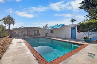 608 N Rios Ave, Unit MAIN HSE in Solana Beach, CA - Building Photo - Building Photo