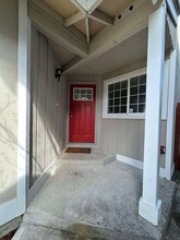 6100 Monterey Ln SE in Lacey, WA - Building Photo - Building Photo