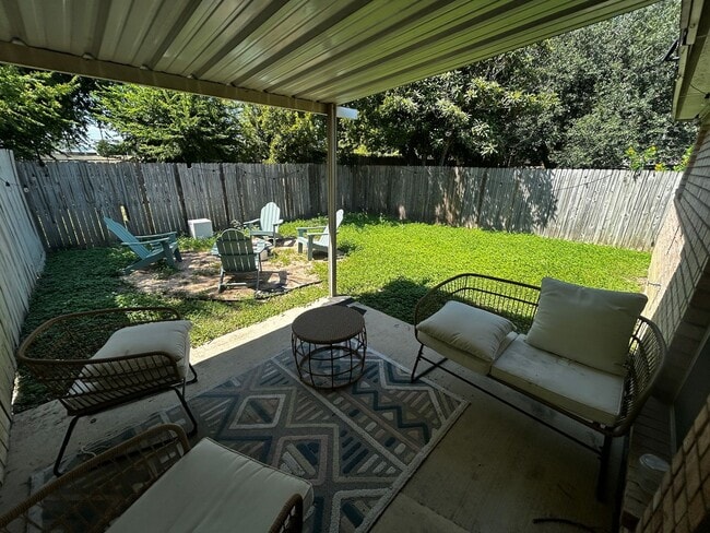 7106 Linkcrest Dr in San Antonio, TX - Building Photo - Building Photo